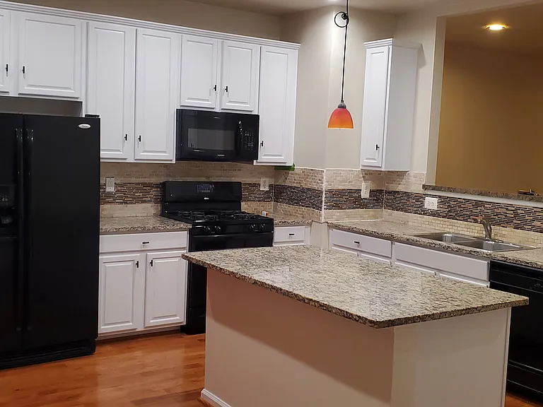 Modern Kitchen with Island