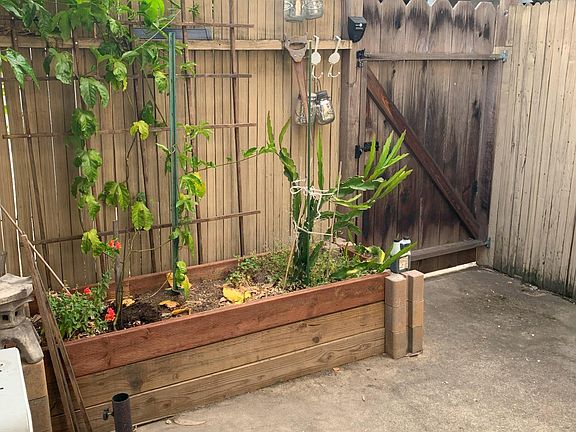 Side patio with alternate entrance