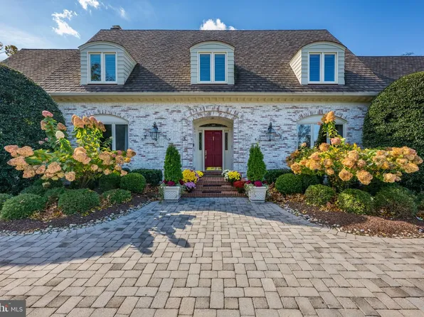 1322 Darnall Dr, Mc Lean, VA 22101