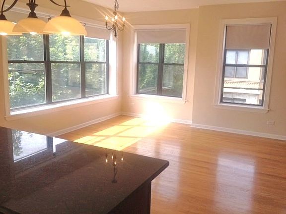 3rd image of 5227 S Drexel Ave APT 3S