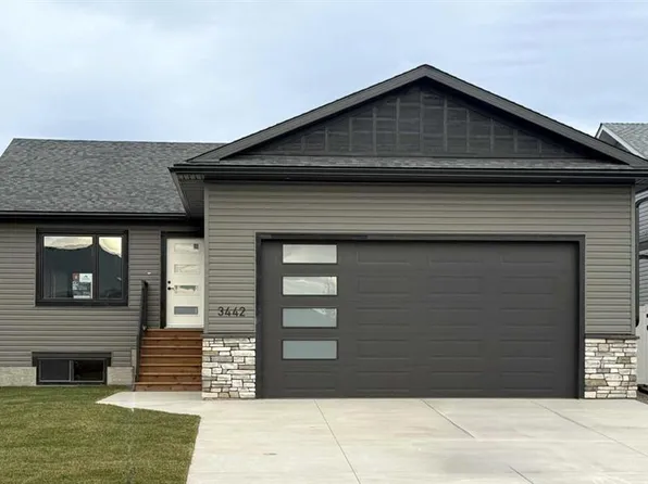 3442 E Victory Way, Olds, AB T4H 0E4