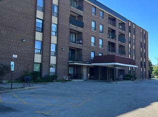 6330 Lincoln Ave Unit 1E, Morton Grove, IL 60053