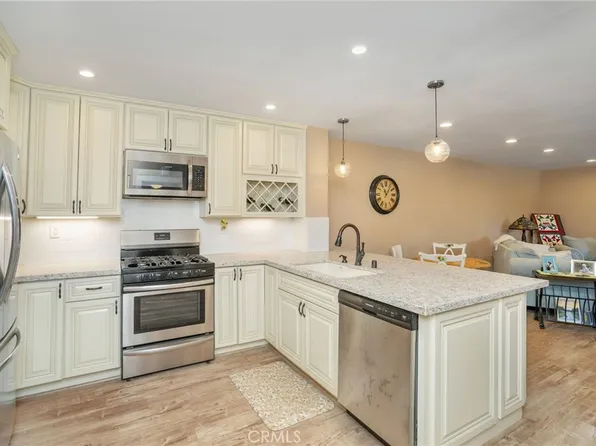 16866 Kingsbury St Unit 304, Granada Hills, CA 91344