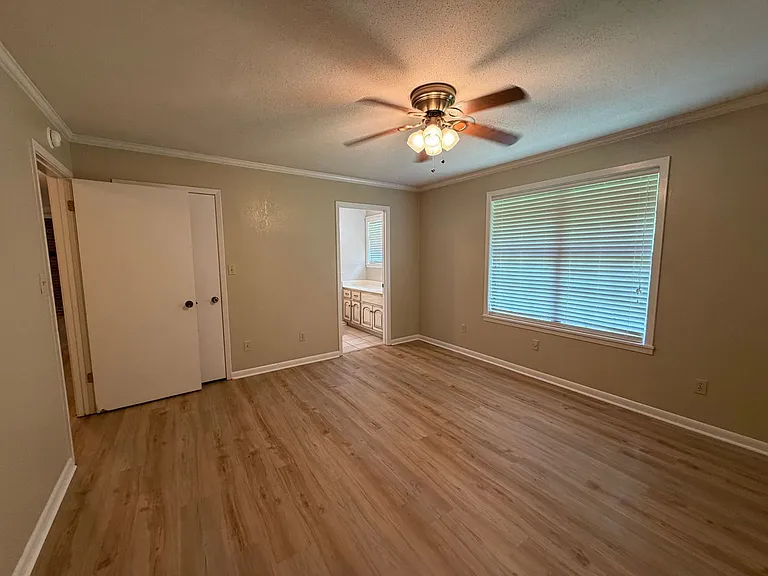 556 County Road 1460 — Photo 14