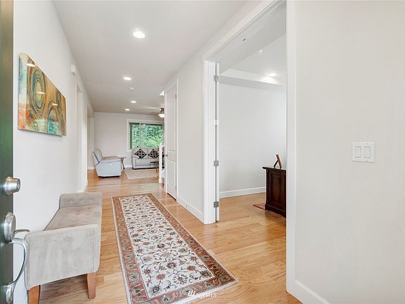 4th image of 6218 139th Street Ct E