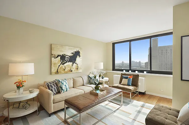 Sold by Corcoran | media 14