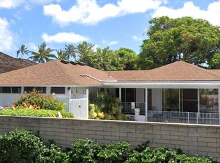 14 Akilolo St, Honolulu, HI 96821