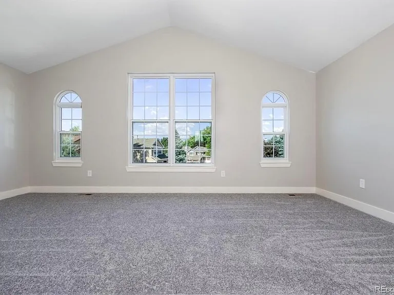 2505 Spring Hill Ct — Photo 14