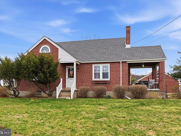 4th image of 1937 Hoffmansville Rd