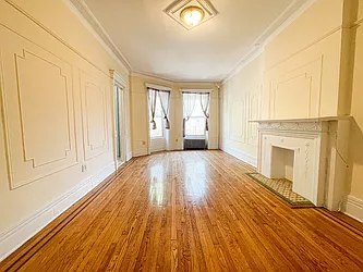 Rented by Level Group