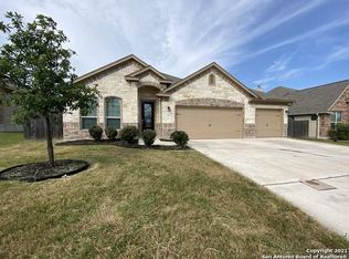 2622 Wolf Moon, Converse, TX 78109