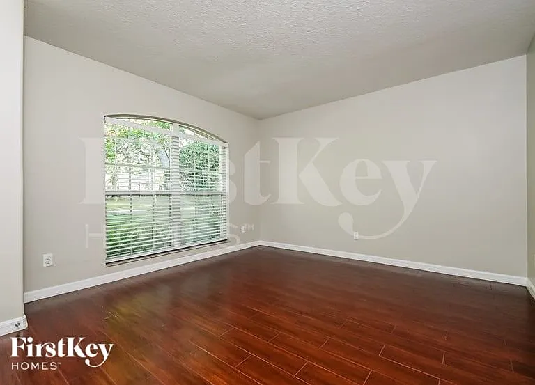 728 Berry Bramble Dr — Photo 4