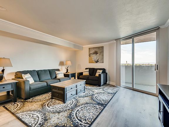 5th image of 601 W 11th Ave APT 814