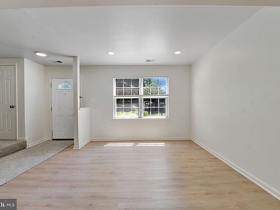 5th image of 3122 Brinkley Station Dr