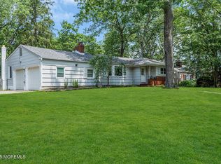 424 Colleen Ct, Toms River, NJ 08755