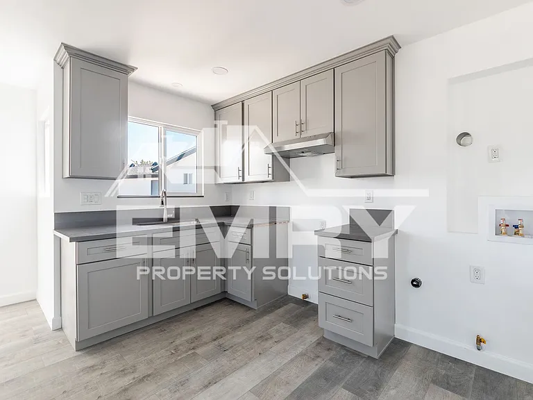 5222 Repetto Ave — Photo 3