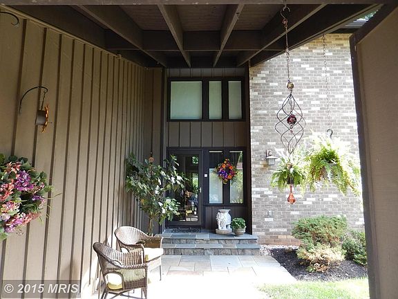 4th image of 5214 Bradfield Dr