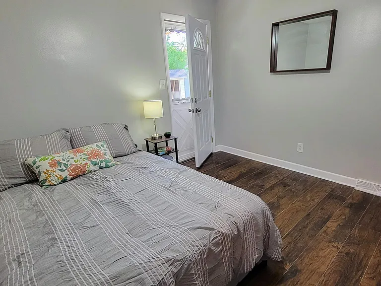 13578 Cedar Rd #DOWNSTAIRS — Photo 12