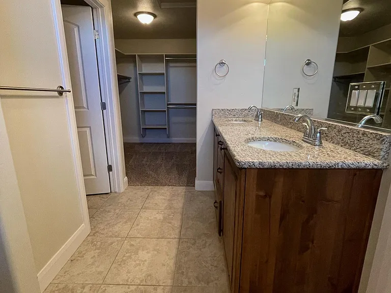 2521 Bella Vista Dr — Photo 12