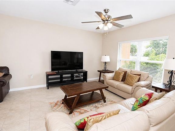 4th image of 3763 Crofton CT
