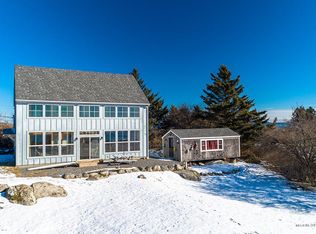 8 Seal Cv, South Thomaston, ME 04858