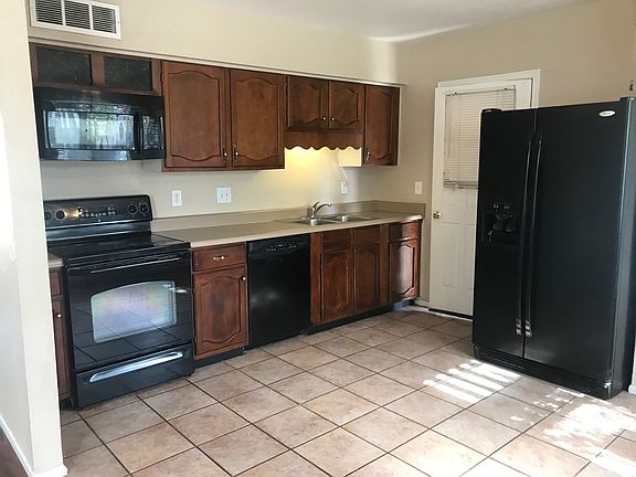 Kitchen includes all appliances