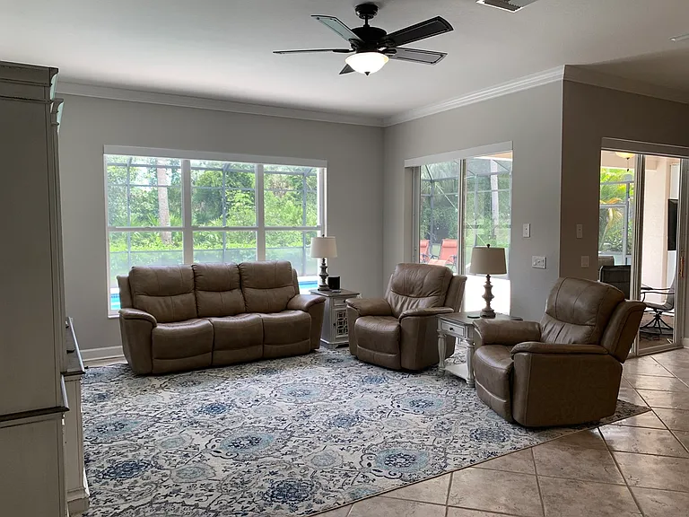 6247 Ashwood Ln — Photo 16