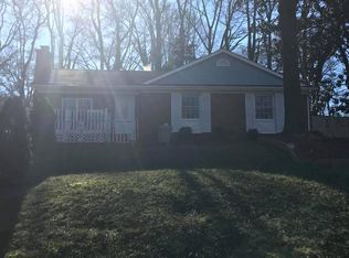 4308 Somerdale Ln, Charlotte, NC 28205
