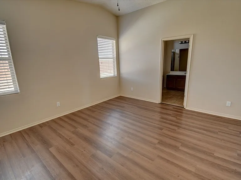 1820 Camino Rustica SW — Photo 7