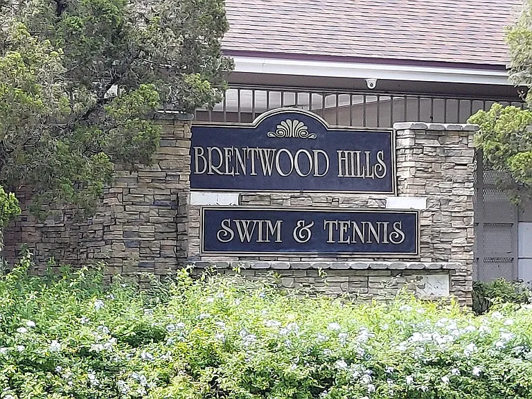 Brentwood Hills Community Area