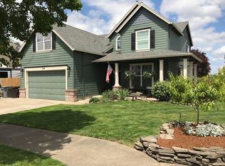 1744 SE 10th Pl, Canby, OR 97013