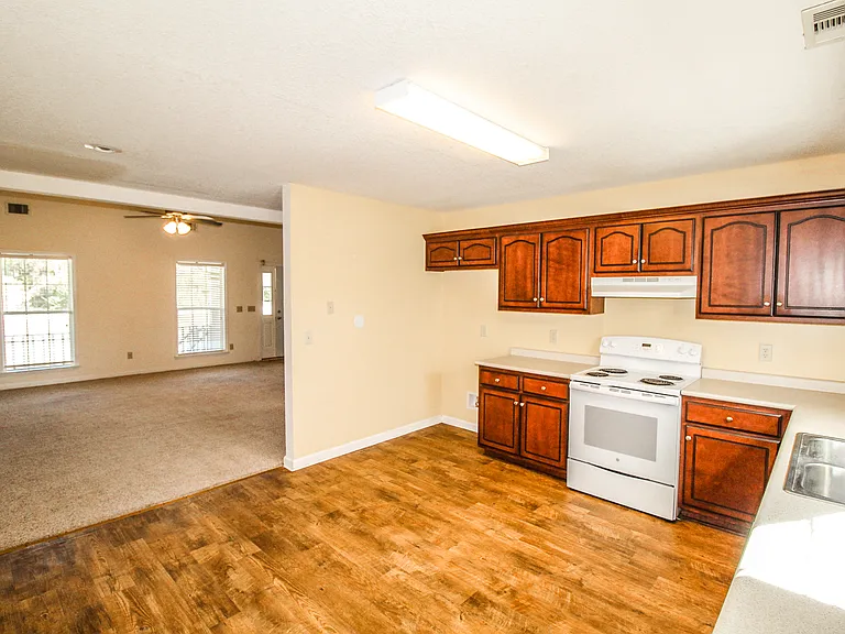 8633 Clito Rd — Photo 8