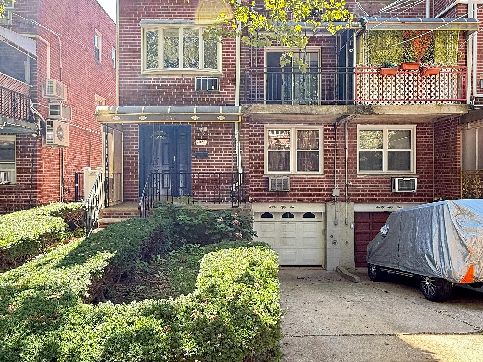 2 bed, $2,500 — Photo 1