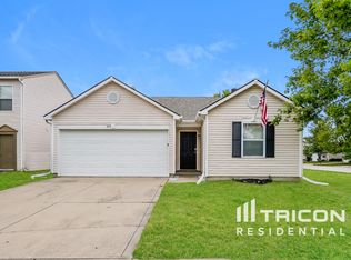 213 Frostwood Ln, Greenwood, IN