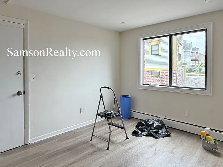 25 Waterman Ave #2 — Photo 8