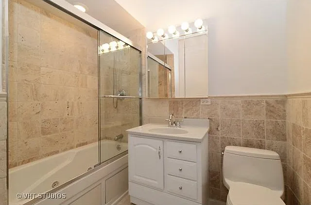 514 N Claremont Ave #2 — Photo 9