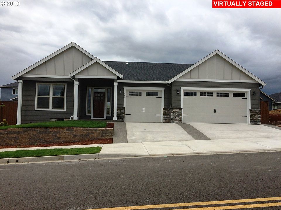 1st image of 3405 NE 101st St