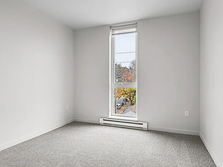 Tanner Flats Apartments — Photo 16