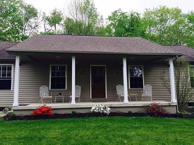 5629 Ireland Rd NE photo 1