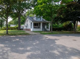 18881 Sunset St, Detroit, MI 48234