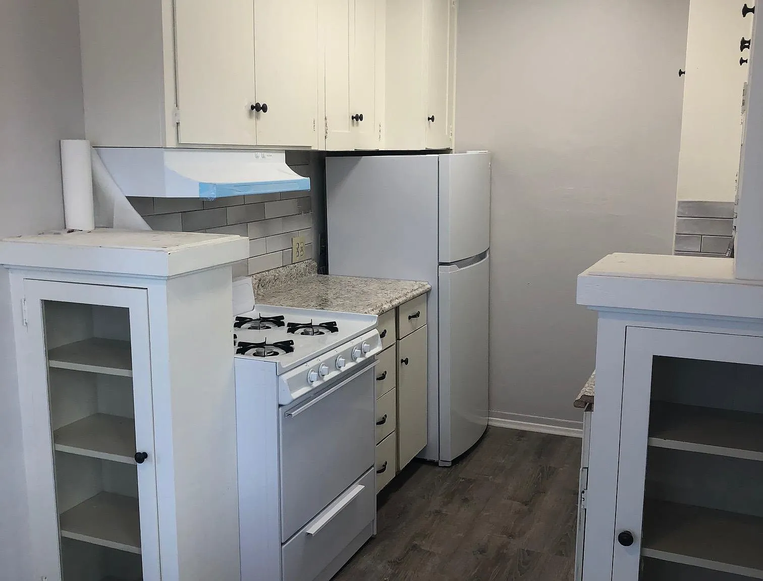 2 bed, 750 sqft, $3,000 — Photo 4