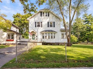 372 Scholfield Rd, Rochester, NY 14617