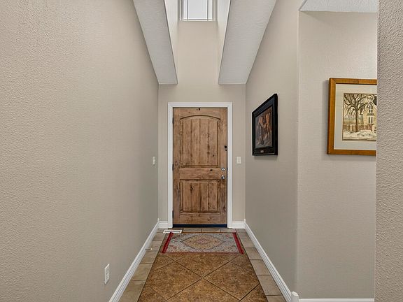 3rd image of 349 La Montagna