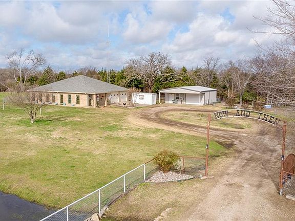 4th image of 1071 County Road 103