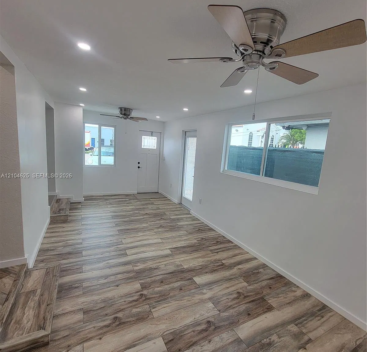 2 bed, 2.0 bath, $2,300 — Photo 3