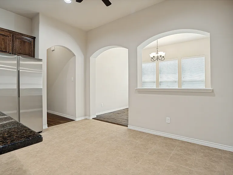 9404 National Pines Dr — Photo 15