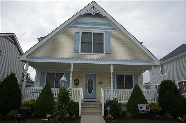 1st image of 2836 Bay Ave