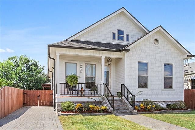 1st image of 6026 Cameron Blvd