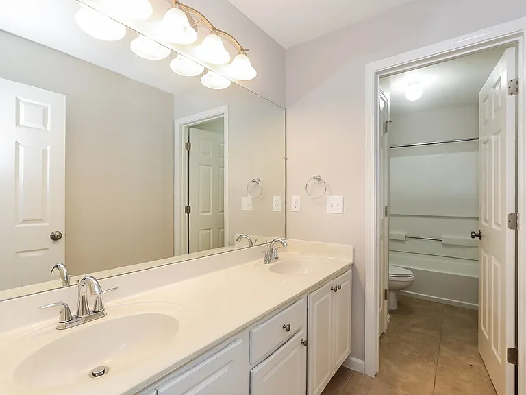 715 Kimball Parc Ct — Photo 15
