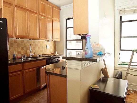 5th image of 557 W 150th St APT 41